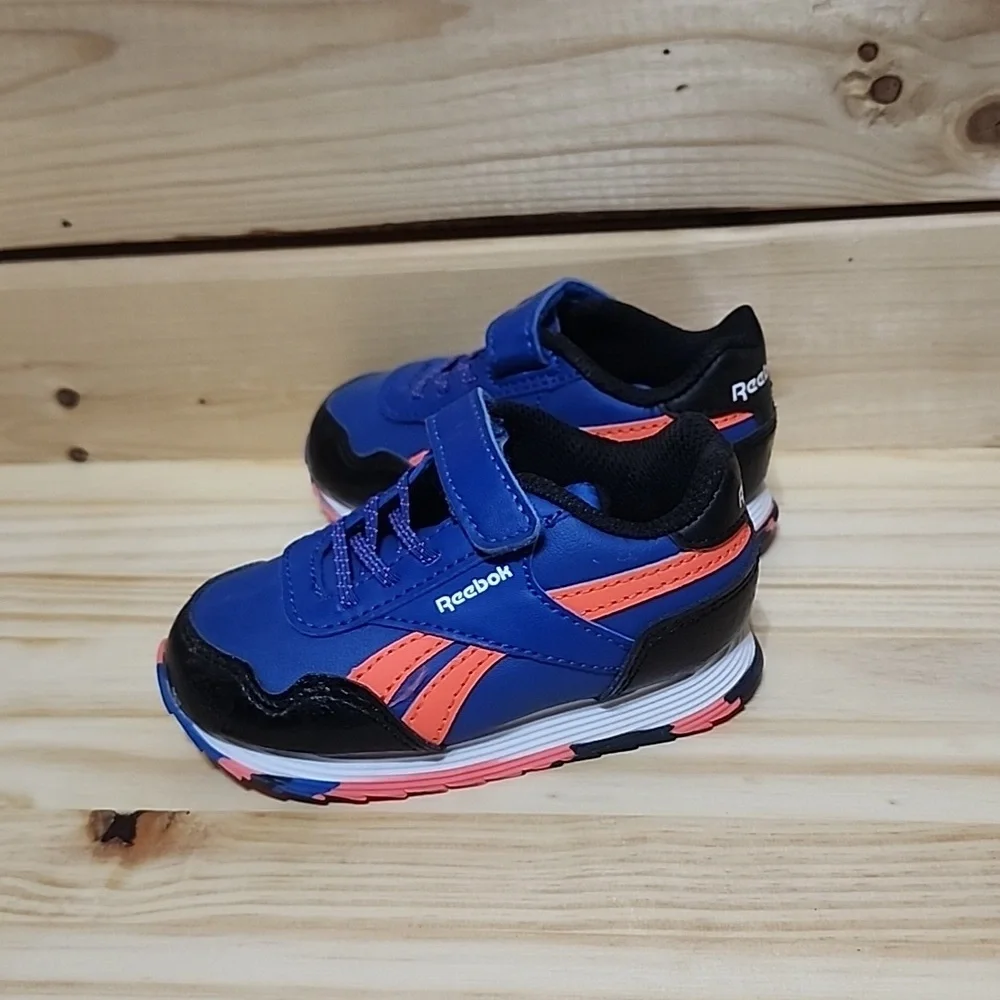 Reebok Baby Shoes size 4 Boys